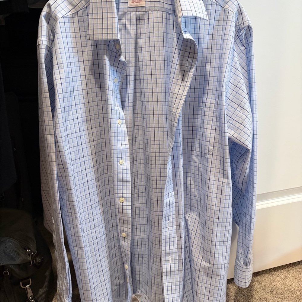 Brooks Brothers Men's Light Blue Dress Shirt - Picture 1 of 2